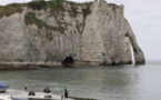 Isolés par la marée, deux promeneurs secourus par les pompiers au Trou à l’homme à Étretat 