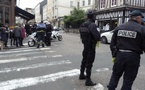 Un homme armé d’un couteau frappe un CRS lors de l’étape du Tour de France à Rouen : l’agresseur, blessé, a été interpellé
