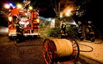 Mesnil-Panneville : un bâtiment agricole ravagé par les flammes dans la nuit