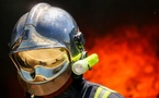 Eure : un sapeur-pompier d'Elbeuf grièvement blessé dans l’effondrement d’une toiture en feu