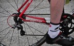 Eure : une chute dans le peloton fait onze blessés lors du Grand prix cycliste Rouen - Gisors