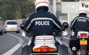 Le Havre : un motard de la police renversé par une voiture à une intersection 