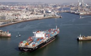 Port du Havre : un étrange produit s'écoulait de conteneurs, les pompiers interviennent 