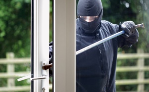 A Saint-Pierre-du-Vauvray et Pacy-sur-Eure, les cambrioleurs raflent les bijoux