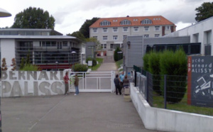 Classes surchargées : 200 élèves manifestent devant le lycée Bernard Palissy à Maromme