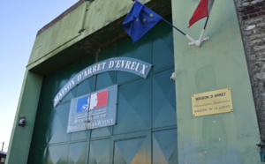 Évreux : deux jeunes femmes interpellées avec de la drogue au parloir de la maison d'arrêt 