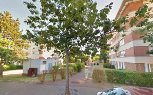 Carrières-sous-Poissy : un bébé  tombe accidentellement du 2ème étage, il est indemne 