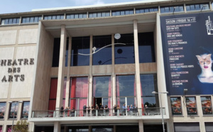 Perturbateurs masqués à l'Opéra de Rouen : les 1 300 spectateurs évacués, une enquête est ouverte