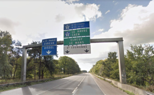 Seine-Maritime : le pilote d'une moto blessé grièvement sur la N138 près de Rouen