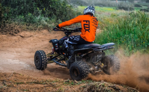 Refus d’obtempérer à Condé-sur-Risle (Eure) : un gendarme traîné sur une vingtaine de mètres par un quad 