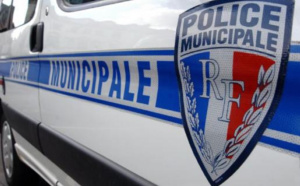 Eure : il chute avec sa moto en tentant d’échapper à un contrôle de la police municipale d’Aubevoye