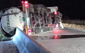 Un camion-citerne se couche et bloque l'A28 toute une nuit dans l'Eure