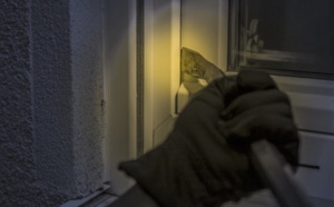 Yvelines : les cambrioleurs d'un pavillon arrêtés en flagrant délit à Evecquemont