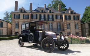 Seine-Maritime : rassemblement de voitures anciennes au château de Bois-Guilbert