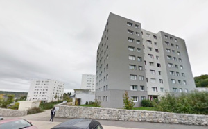 Feu de cuisine au 4e étage à Vernon : un homme de 73 ans hospitalisé et une famille relogée 