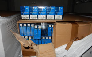 19 800 cartouches de cigarettes de contrebande découvertes dans un camion venant de Belgique