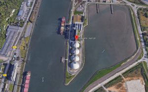 Violent incendie dans un silo de céréales à Petit-Couronne : 50 sapeurs-pompiers sont sur place 