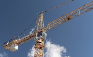 Seine-Maritime : la maman d'un enfant autiste retranchée au sommet d'une grue depuis ce matin à Rouen