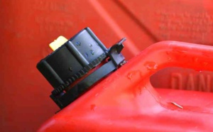 Incendie d’un entrepôt à Buchelay (Yvelines) : des bidons d’essence retrouvés sur place 