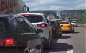 Départs en vacances et week-end prolongé : bouchons et gros ralentissements vers la Normandie