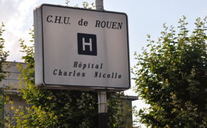 Une moto percute un véhicule de voirie à Houppeville, près de Rouen : le pilote est grièvement blessé