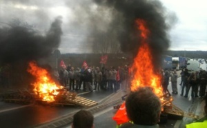 Le ton monte chez Renault : après Flins, débrayages à Sandouville et Cléon