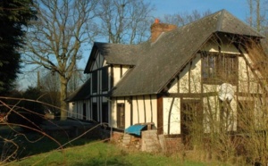 Une "association citoyenne" veut empêcher la démolition de la ferme des Bouillons, près de Rouen