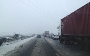 La neige est là, et premiers tracas sur la route