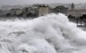 Risques de "vagues-submersion" sur le littoral entre Veules-les-Roses et Le Tréport