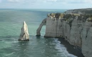 Un homme et une femme suicidaires recherchés près des falaises d'Etretat