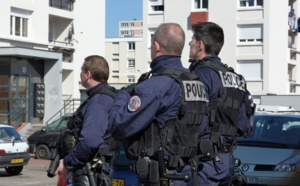 Rébellion et mini-émeute à Elbeuf : la police déploie du monde pour interpeller ses assaillants