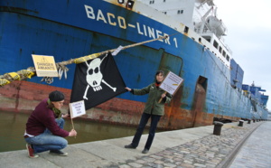 Le "navire de la honte" attend de quitter Rouen pour être démantelé en Inde