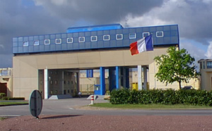 Ébullition à Val-de-Reuil après l'agression par un détenu de quatre surveillants