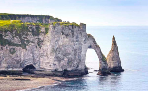 Étretat : isolés par la marée, deux adultes et trois enfants secourus au Trou à l’homme 
