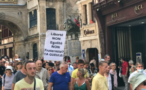 Seine-Maritime : les anti-pass sanitaire et anti-vaccin obligatoire mobilisés à Rouen et Caen 