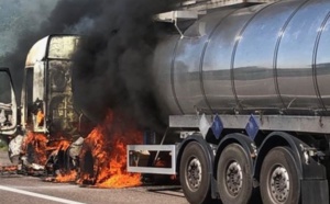 Le tracteur d’un camion-citerne prend feu en Seine-Maritime : l’A29 coupée en direction du Havre 