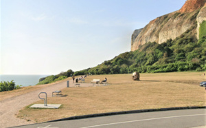 Seine-Maritime : une jeune femme, dans un état grave, après une chute de la falaise à Sainte-Adresse 