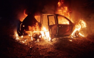 Mystérieux incendie au Havre : seize véhicules en proie aux flammes dans un garage automobile