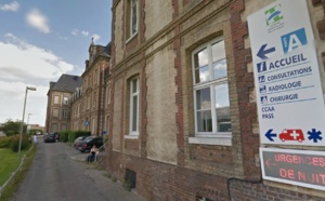 Manifestation à Pont-Audemer pour sauver le service de chirurgie ambulatoire de l'hôpital