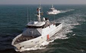 Voie d'eau à bord d'un chalutier en baie de Seine