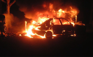 Une dizaine de voitures détruites par le feu dans une casse automobile à Gonfreville-l’Orcher