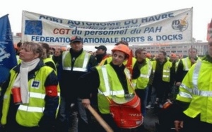 Rouen complètement paralysée ce matin par une manifestation des dockers