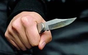 Seine-Maritime : Une femme handicapée agressée à l'arme blanche par deux individus