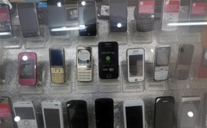 Trois cambrioleurs dévalisent une boutique de téléphonie en pleine nuit à Gournay-en-Bray