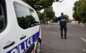 Au cours d'une opération anti-quads près de Rouen, il tente d'échapper à un contrôle de police