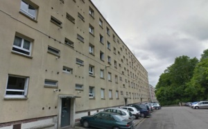 Un jeune homme en slip retrouvé mort au pied d'un immeuble après une chute de 5 étages