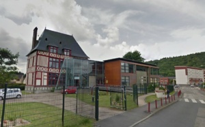 Nuit de violences gratuites à Notre-Dame-de-Bondeville : un bus attaqué, la mairie et un salon de coiffure vandalisés