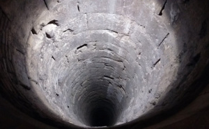 Dans l’Eure, les sapeurs-pompiers récupèrent un chat tombé dans un puisard de 10 m