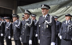 Hommage aux policiers morts pour la France : le courage et le dévouement montrés en exemple