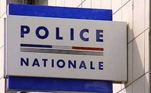 L'exhibitionniste sexagénaire se mastubait dans son Kangoo rue des Martyrs à Elbeuf